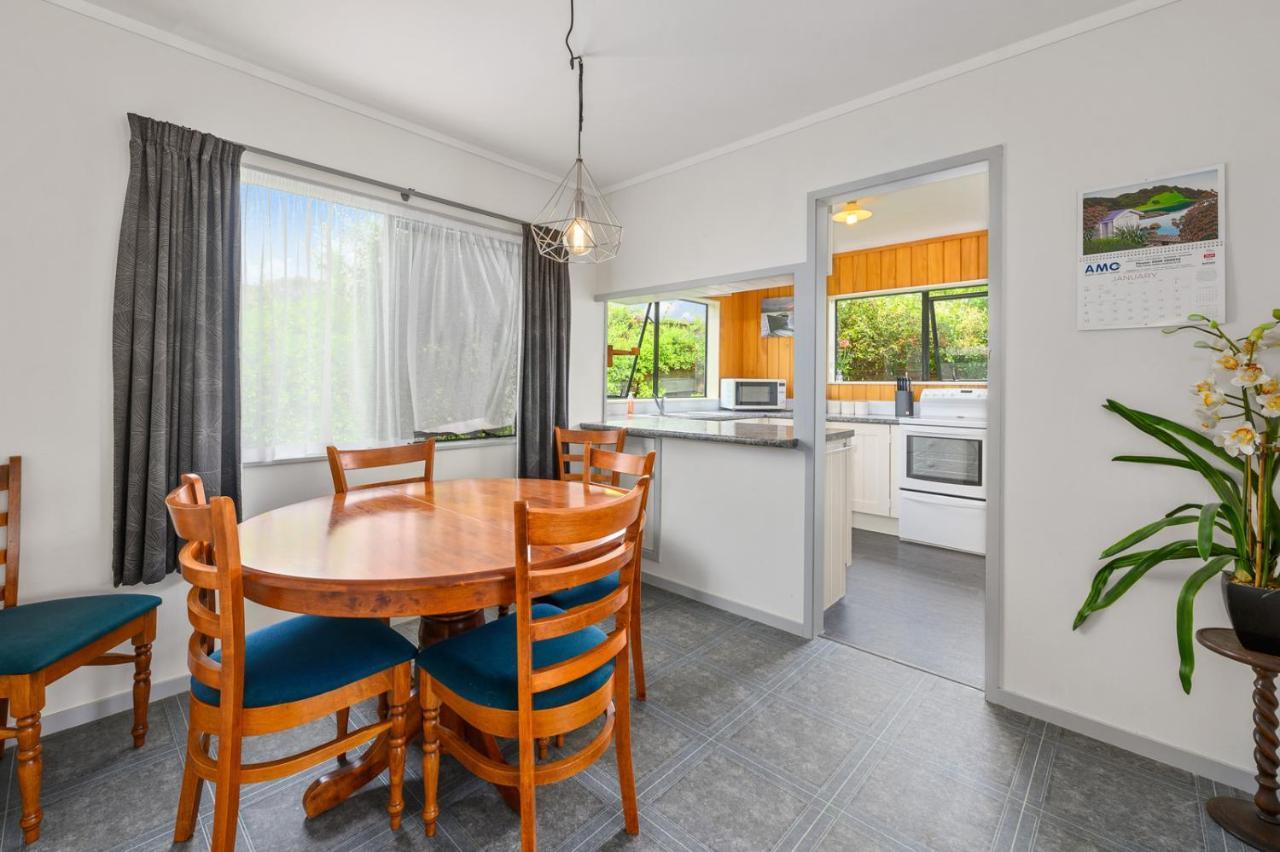 Otonga Cottage โรโตรัว ภายนอก รูปภาพ